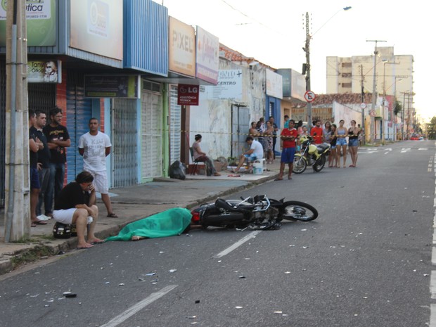 Contatos putas em Teresina-4851