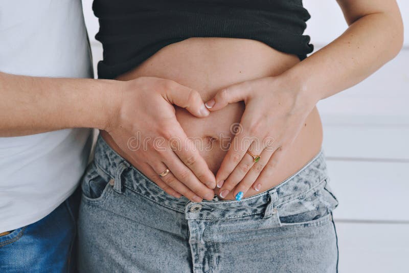 Mulheres grávidas procuram homens-4601